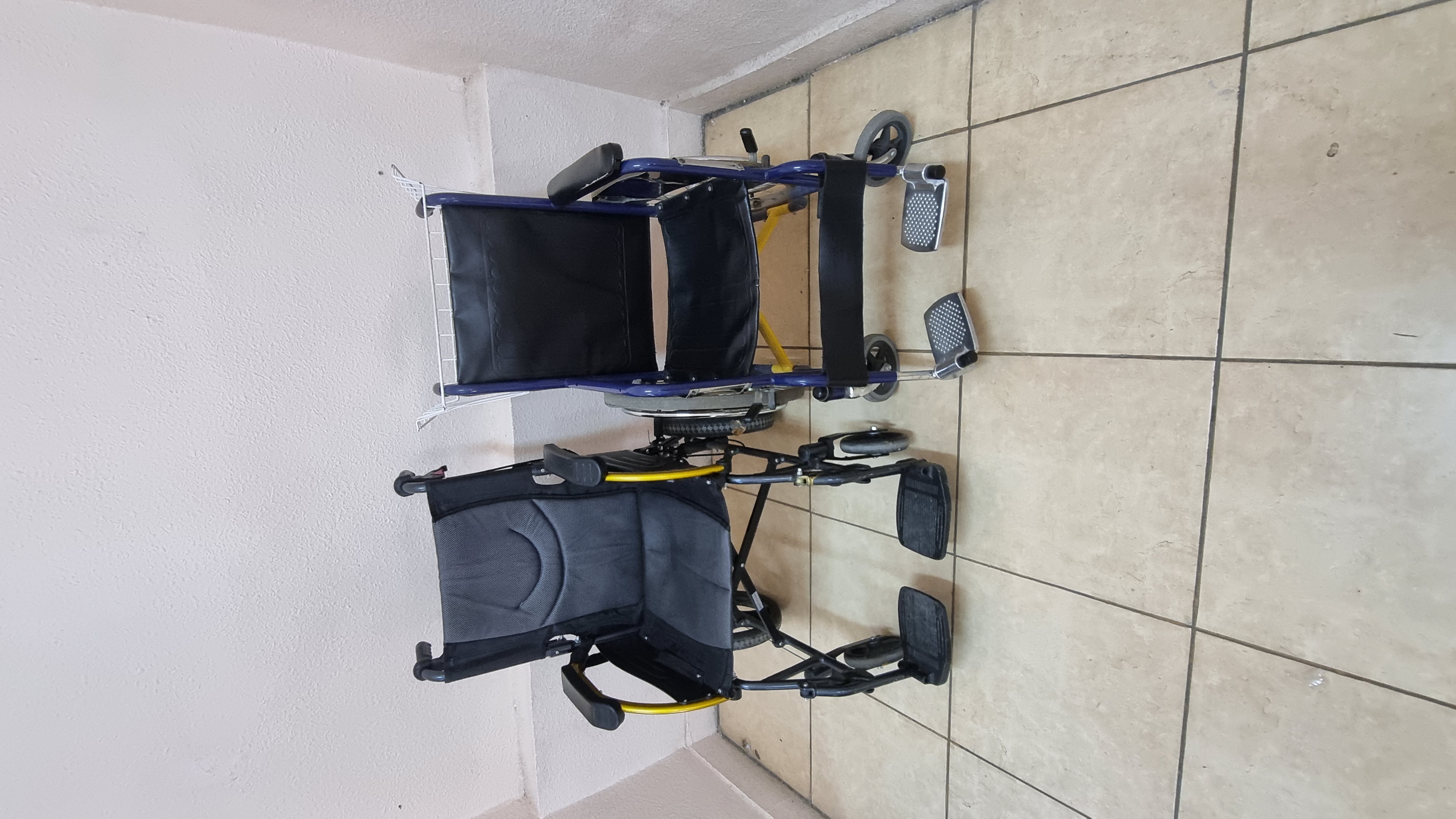 كراسي متحركة لذوات الاحتياجات الخاصة